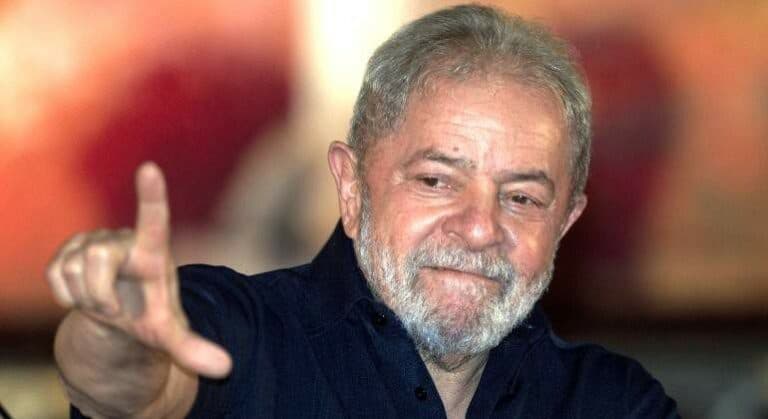 Lula: «Cuanto más me persiguen, más subo en los sondeos»