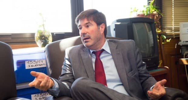 Senestrari se desdijo, pero analizan pedirle un jury
