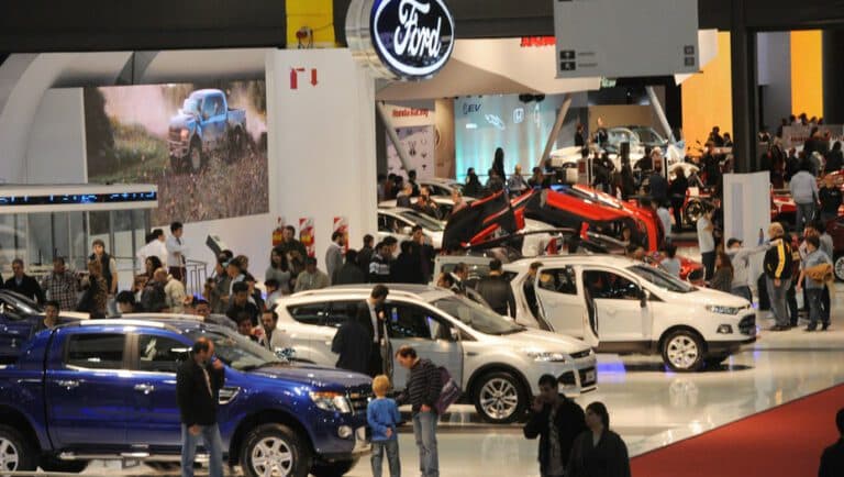 6 preguntas claves tras la caída del impuesto a los autos
