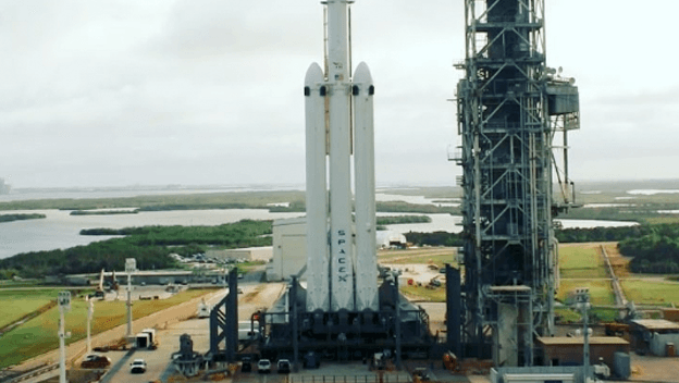 Musk confirma la fecha de lanzamiento del Falcon Heavy
