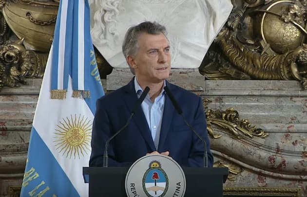 Se publicó el decreto que prohíbe designar familiares