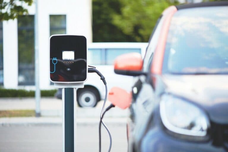 Autos híbridos y eléctricos: cuánto crecieron las ventas durante el 2021