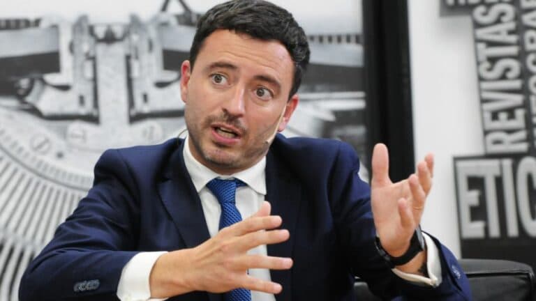 La UCR discutirá este jueves los tres ejes de la interna más cruel en años