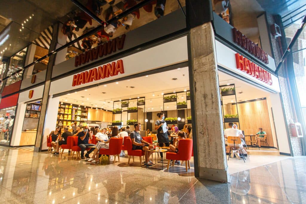 Con una inversión de US$ 120.000, Havanna inauguró sucursal en Nuevocentro shopping