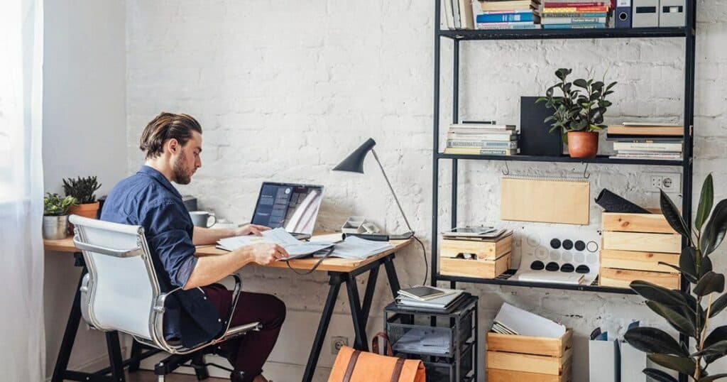 Trabajo presencial o home office: qué opinan los empresarios