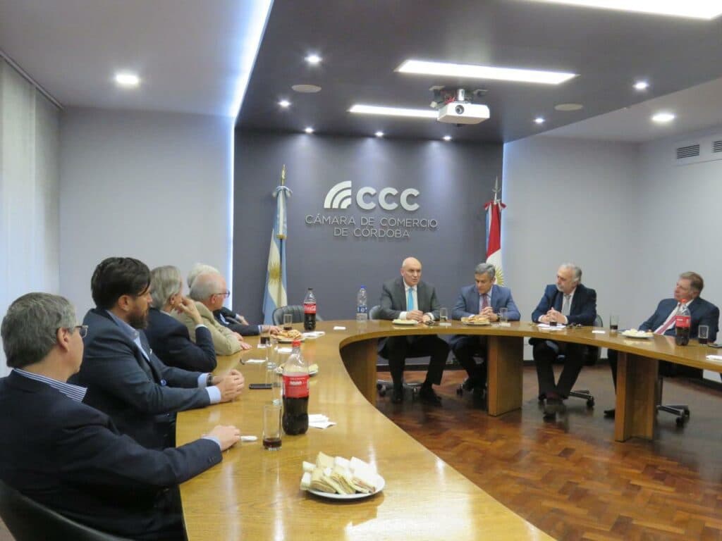 El G6 cordobés se reunió con Espert en la Cámara de Comercio