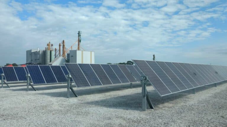 En Marcos Juárez se inauguró el primer molino harinero con energía solar