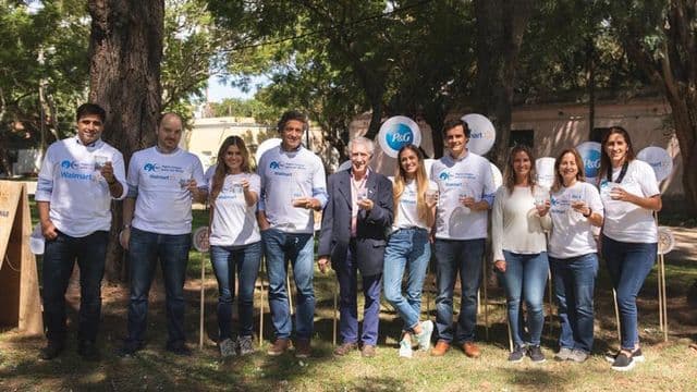 Protec y Gamble y Walmart expanden su programa «Agua Limpia para los Niños»