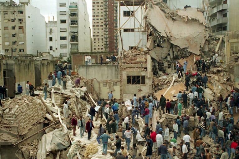 Un acto sin público, a 28 años del atentado a la Embajada de Israel