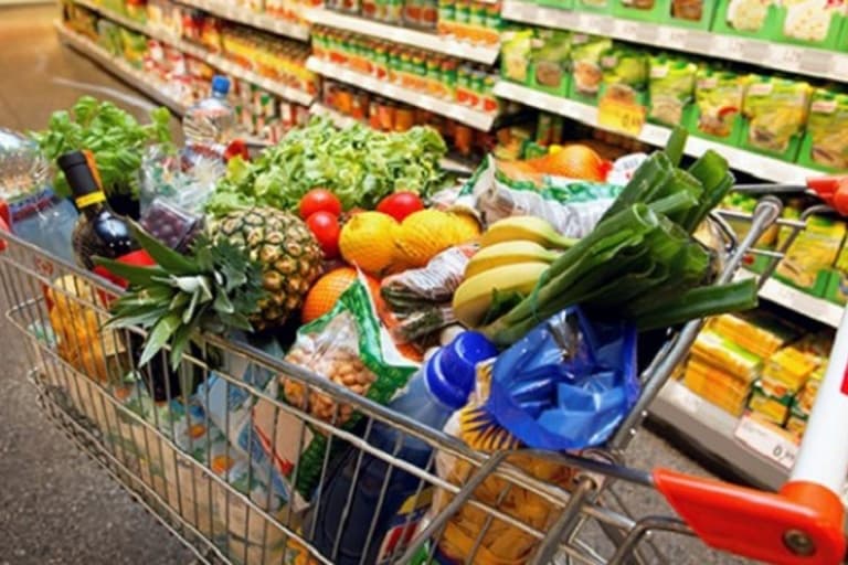 La canas básica aumentó 3,2%: una familia tipo necesitó $66.488 para no caer en la pobreza