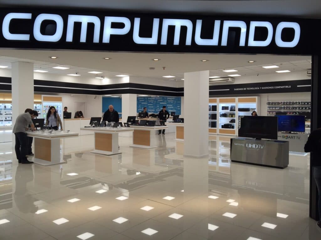 Un cordobés estaría negociando la compra y «salvataje» de Compumundo