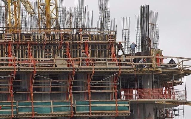 Los trabajadores asalariados reciben el 45,9% de la generación de riqueza