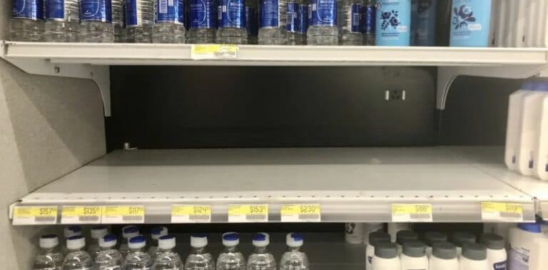 El Gobierno retrotrajo precios y fijó valores máximos de productos esenciales