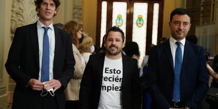 Negociación con FMI: presentan proyecto para que se discuta en el Congreso