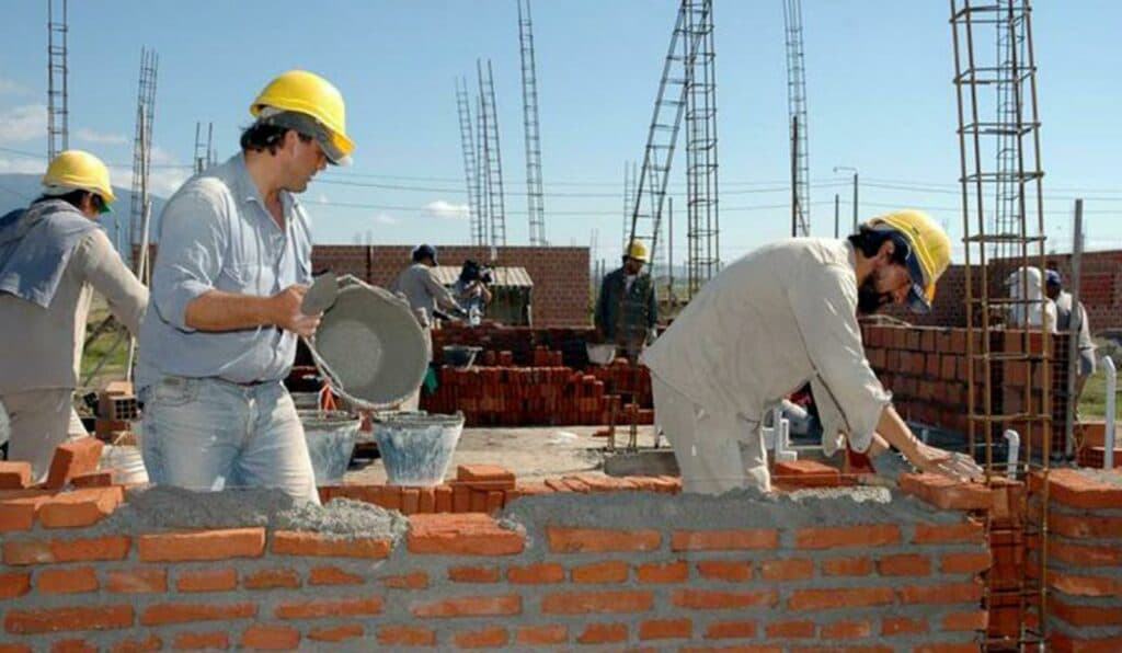 Crece el déficit habitacional en los sectores más vulnerables