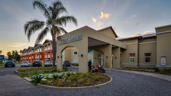 Howard Johnson puso en venta su hotel en Carlos Paz