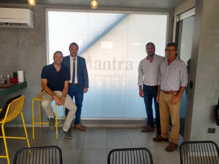 Urbacon propone “nuevo desarrollismo”: lanza con el 50% construido
