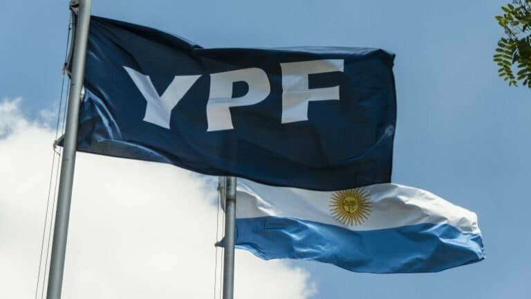 Justicia investiga megalicitación de YPF acelerada tras las PASO
