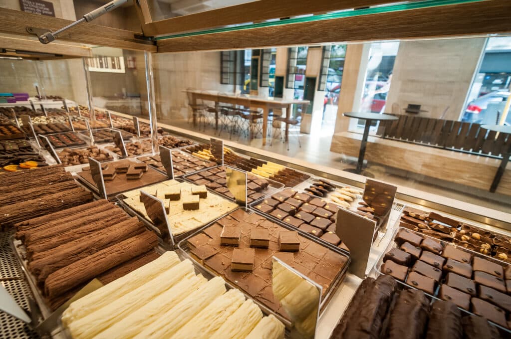 Cómo se cocina el desembarco de Rapanui en Córdoba (con fábrica de helado)