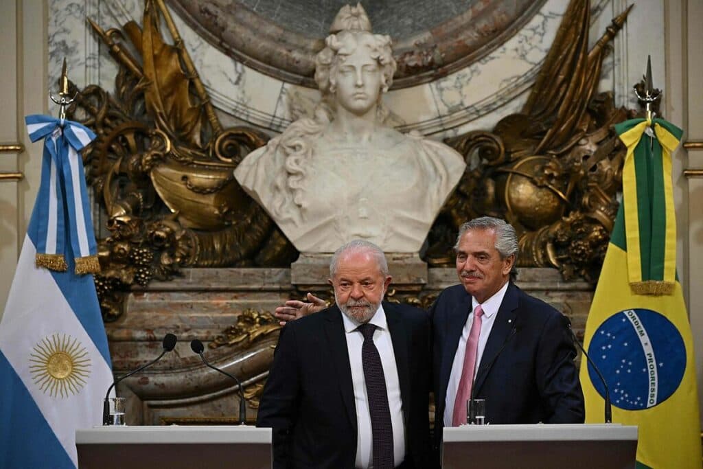 Moneda común y devaluación: cuál debería ser el billete de mayor denominación