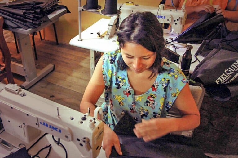Lanzan nuevo programa de financiamiento para emprendedoras