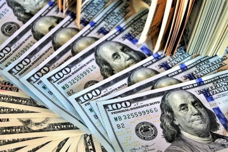Devaluación y medidas «improvisadas», el análisis IDESA de un plan que salió mal