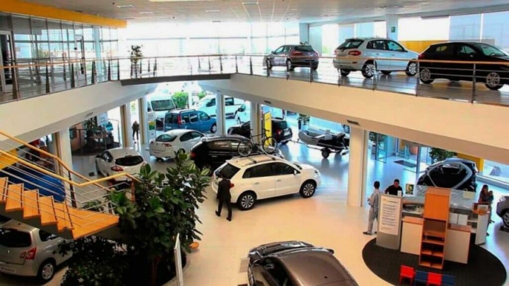 Autos usados: en línea con la recesión, la venta cayó casi 10% en el primer bimestre