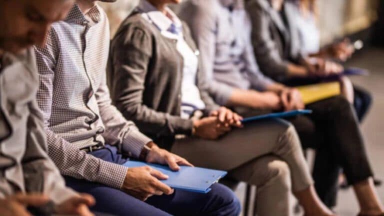 El 51% de los argentinos prevé cambiar de trabajo en los próximos seis meses
