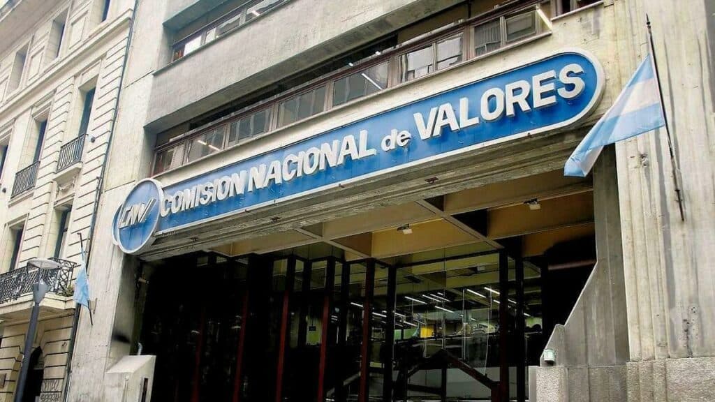 La CNV refuerza controles en el mercado cambiario