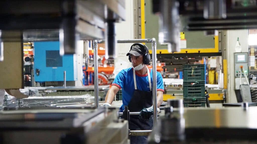 Recuperación en cámara lenta: casi 9 de cada 10 industriales no espera mejoras antes de 2026