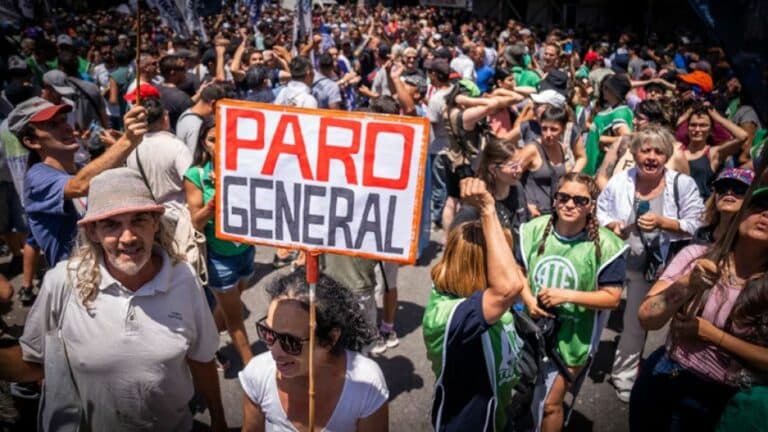 9M: ¿Cuánto dinero pierde Argentina por el paro nacional?