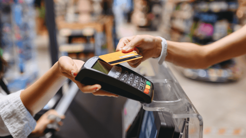 Según el Índice Payway, crece el consumo con tarjeta de crédito impulsado por los planes de cuotas