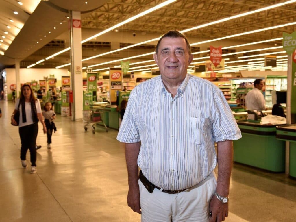 Bugliotti acordó con La Rioja y recibirá “Chachos” en los negocios de Grupo Dinosaurio