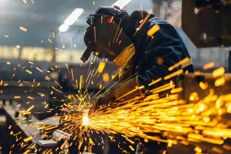 La industria metalúrgica cordobesa perdió más de 1.300 empleos en un año y crece la preocupación por la competitividad
