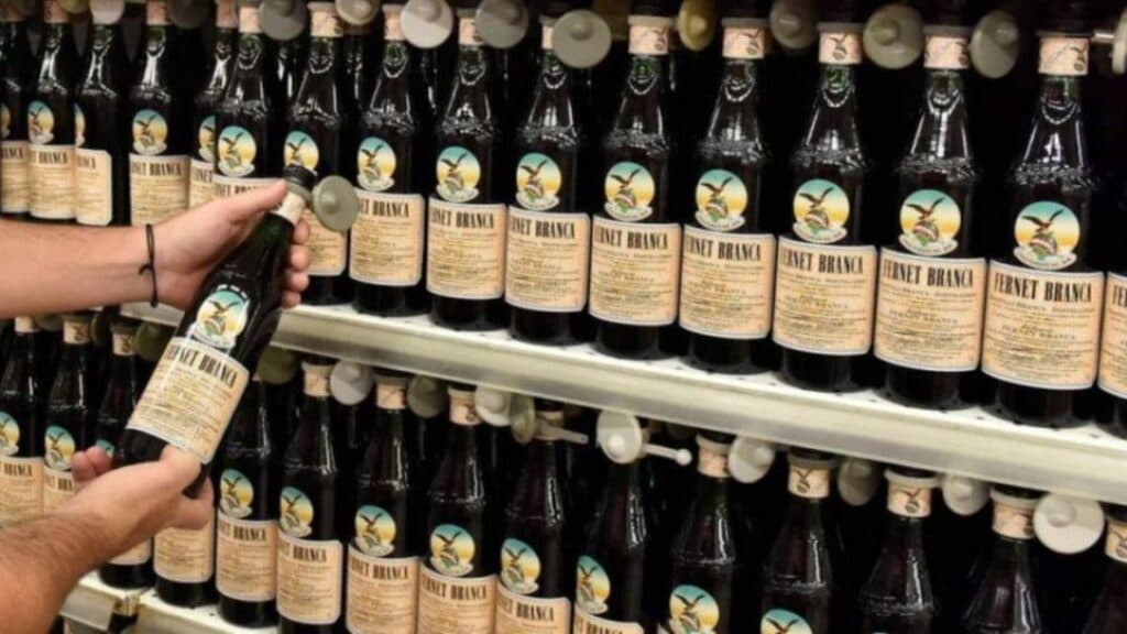 El Fernet como termómetro económico: cómo se encareció en dólares y qué dice sobre la inflación