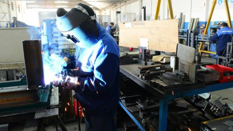 Expectativas en rojo: 8 de cada 10 metalúrgicas no prevén mejoras productivas a corto plazo