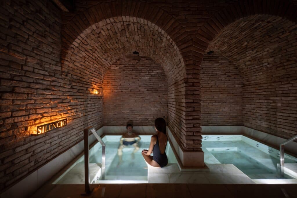 Azur Hotel & SPA y Forestando impulsan un proyecto de reforestación urbana en Córdoba