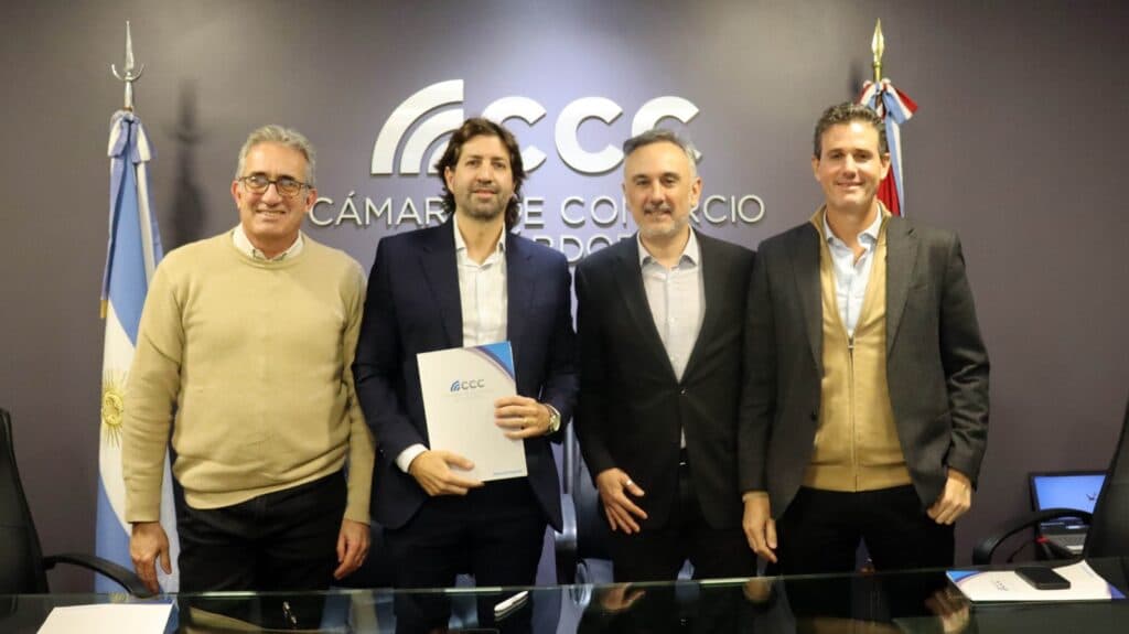 Cuatro cámaras empresariales de Córdoba firman un convenio para impulsar la Marca Córdoba Inmuebles