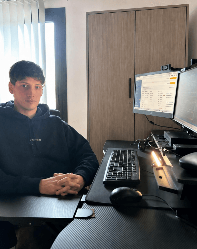 La carrera por simplificar ARCA: un emprendedor cordobés compite en el nuevo mercado de la facturación por WhatsApp