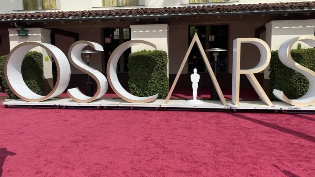 Premios Oscar: Recordamos vestidos icónicos de la red carpet