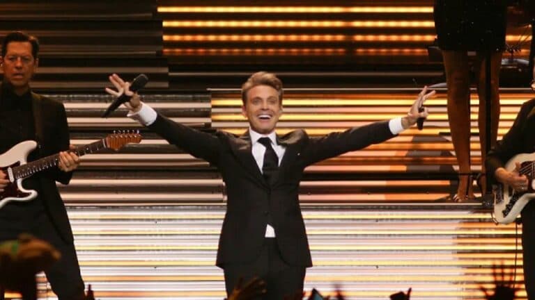 Luis Miguel en Córdoba: de la euforia a la furia en menos de una hora