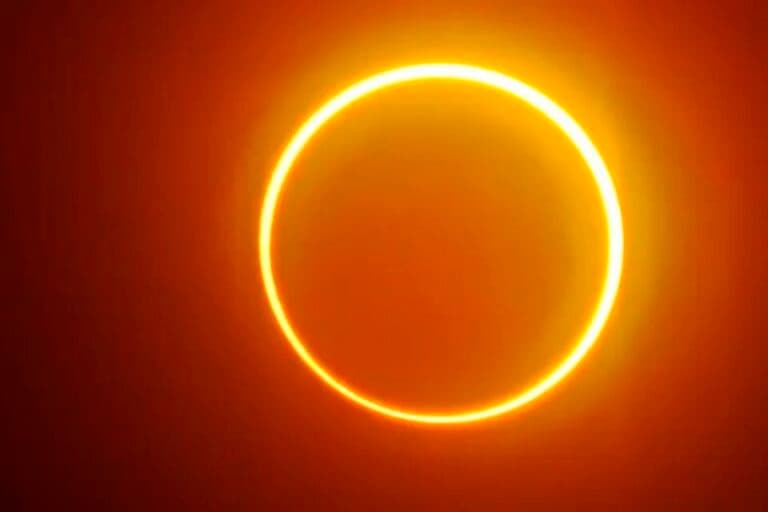 Todo lo que tenés que saber del eclipse anular solar y el fenómeno ‘anillo de fuego’