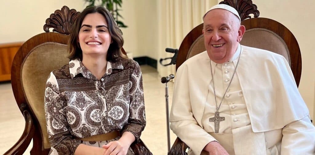 El papa Francisco se reunió con Nava Mau y una comitiva LGBTQ