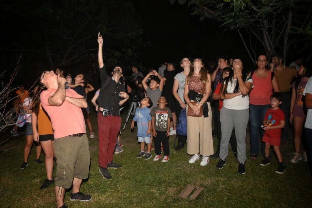 Astroturismo: Invitan a una visita guiada hasta las estrellas