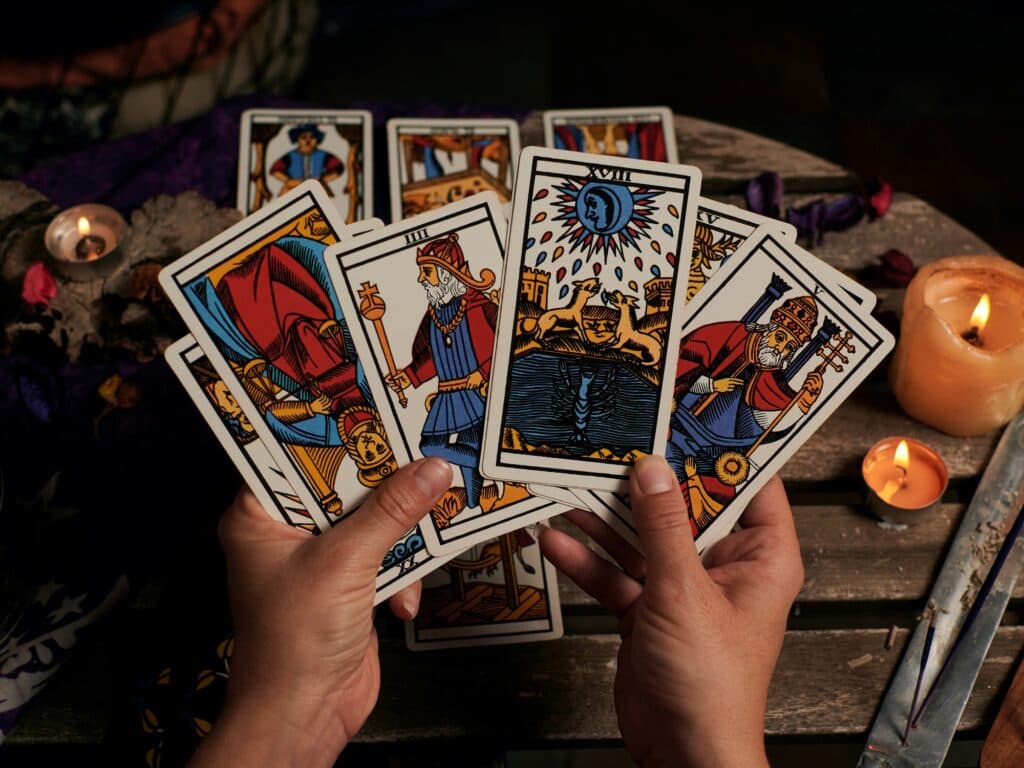 Tarot: qué significa ‘El Ermitaño’, un arcano que define al 2025