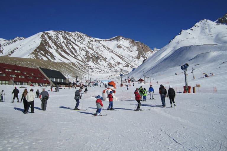Vacaciones invierno 2025: ¿A dónde se van y cuánto gastan los argentinos?