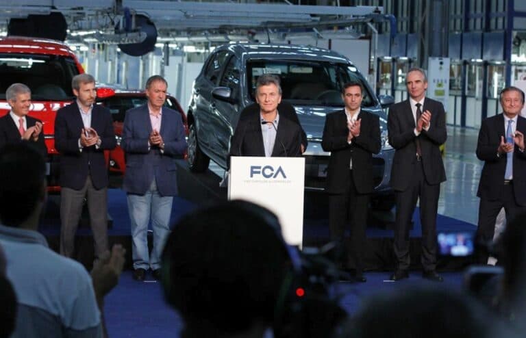 Fiat espera la llegada de Macri para la puesta en marcha del Cronos