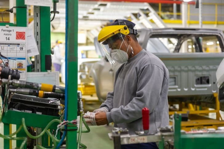 La actividad económica acumula una suba de casi 10% en el primer semestre