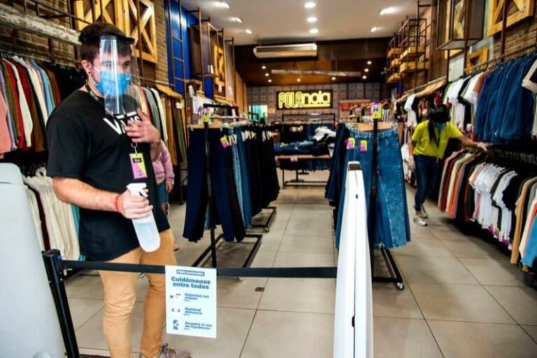 Cuáles son las nuevas flexibilizaciones para la industria y el comercio