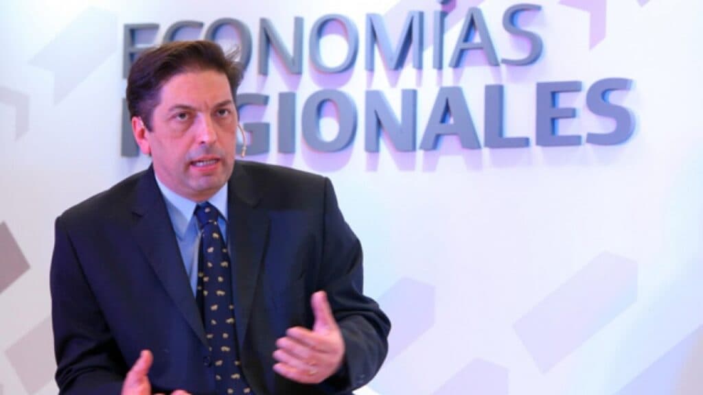 Lazzari: «Argentina necesita una revolución económica, equilibrio fiscal y una moneda sana»
